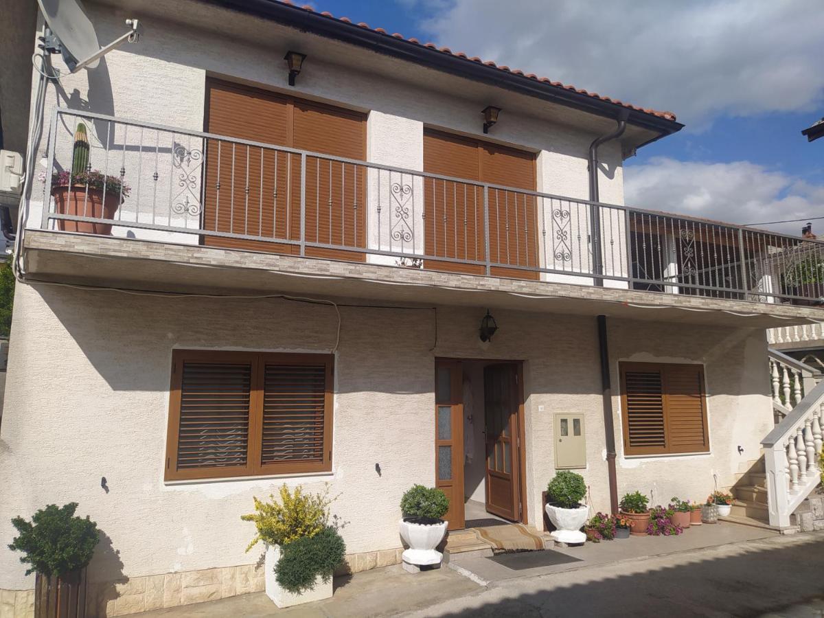 Apartamento Tomic Novi Vinodolski Exterior foto